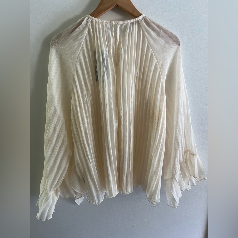 Ultra Pink XL Blouse Sheer Flutter Sleeve Cream - Picture 4 of 9
